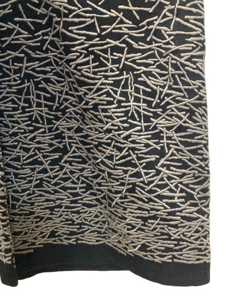 mina perhonen（ミナ ペルホネン）mina perhonen (ミナ ペルホネン) wave 刺繍 ウールノーカラーコート ブラック×ベージュ サイズ:SIZE 36の古着・服飾アイテム