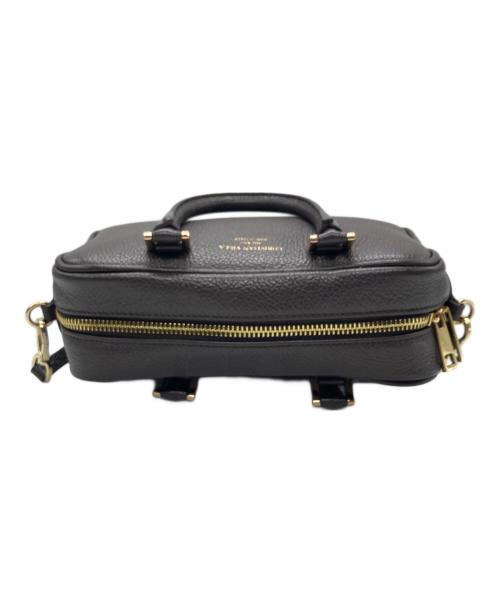 CHRISTIAN VILLA（クリスチャンヴィラ）CHRISTIAN VILLA (クリスチャンヴィラ) スクエアボストンショルダーバッグ ブラウンの古着・服飾アイテム