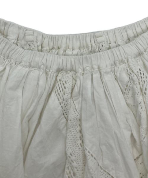 crinkle crinkle crinkle（クリンクル クリンクル クリンクル）crinkle crinkle crinkle (クリンクル クリンクル クリンクル) 2way embroideryミニスカート ホワイト サイズ:SIZE Freeの古着・服飾アイテム