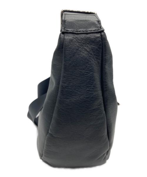 russet（ラシット）russet (ラシット) ソフトレザーラウンドショルダーバッグ ブラックの古着・服飾アイテム