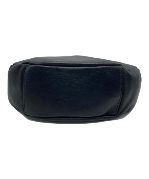 russet（ラシット）russet (ラシット) ソフトレザーラウンドショルダーバッグ ブラックの古着・服飾アイテム