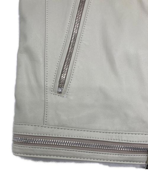 LOVELESS（ラブレス）LOVELESS (ラブレス) ラムレザー ライダース ジャケット ベージュ サイズ:SIZE Mの古着・服飾アイテム