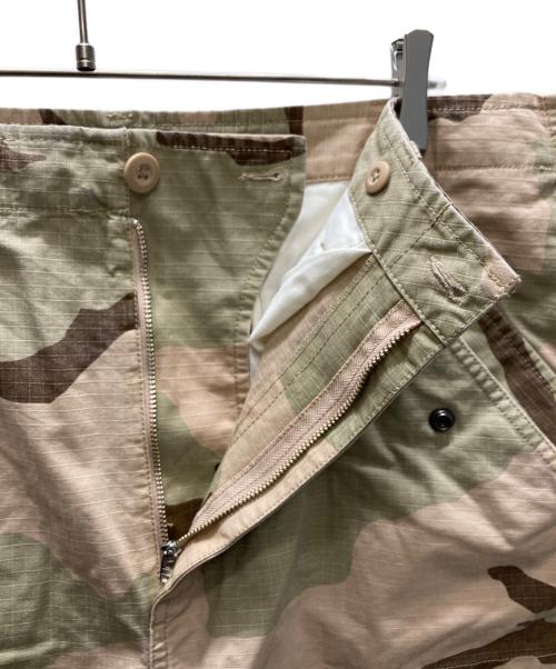 stussy（ステューシー）stussy (ステューシー) CARGO SHORT RIPSTOP ベージュ×グリーン サイズ:SIZE 36の古着・服飾アイテム