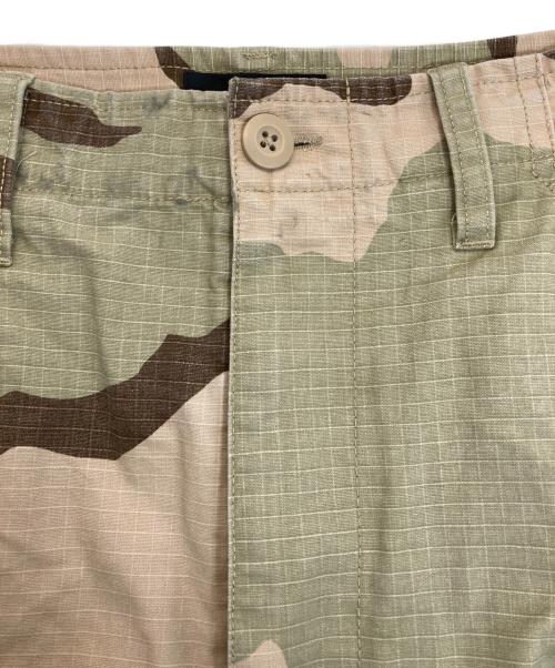 stussy（ステューシー）stussy (ステューシー) CARGO SHORT RIPSTOP ベージュ×グリーン サイズ:SIZE 36の古着・服飾アイテム