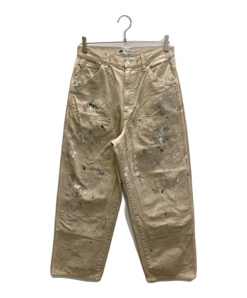 ATELLIER WELLS BY JOHNBULL（アトリエ ウェルズ バイ ジョンブル）ATELLIER WELLS BY JOHNBULL (アトリエ ウェルズ バイ ジョンブル) オックスオーバーダイダブルニーパンツ ベージュ サイズ:SIZE 28の古着・服飾アイテム