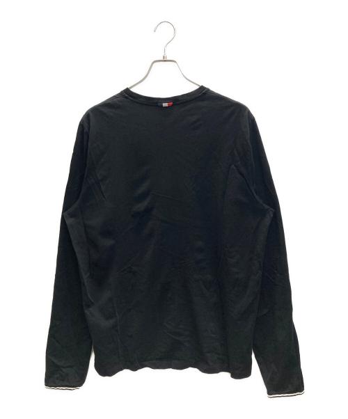 MONCLER（モンクレール）MONCLER (モンクレール) MAGLIA GIROCOLLO 縦ロゴプリント ロングスリーブカットソー ブラック サイズ:SIZE Lの古着・服飾アイテム