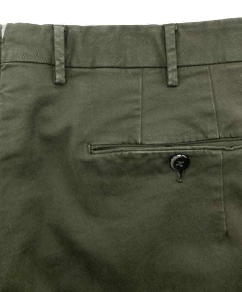 PT01（ピーティーゼロウーノ）PT01 (ピーティーゼロウーノ) GRAVEN FIT パンツ カーキ サイズ:48の古着・服飾アイテム