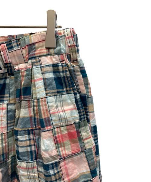 BEAMS PLUS（ビームスプラス）BEAMS PLUS (ビームスプラス) マドラス チェック パッチワーク 2プリーツ トラウザーズ マルチカラー サイズ:SIZE M 未使用品の古着・服飾アイテム