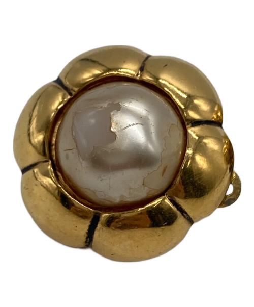 CHANEL（シャネル）CHANEL (シャネル) フラワーモチーフ フェイクパール ヴィンテージイヤリング ゴールド サイズ:下記参照の古着・服飾アイテム