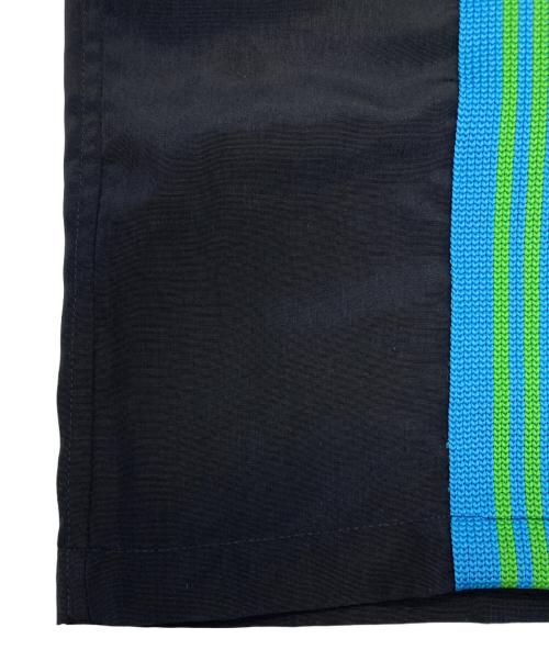 Needles（ニードルズ）Needles (ニードルズ) UNION (ユニオン) 別注 TRACK SHIRT オープンカラー トラック シャツ ブラック×ブルー サイズ:SIZE Sの古着・服飾アイテム