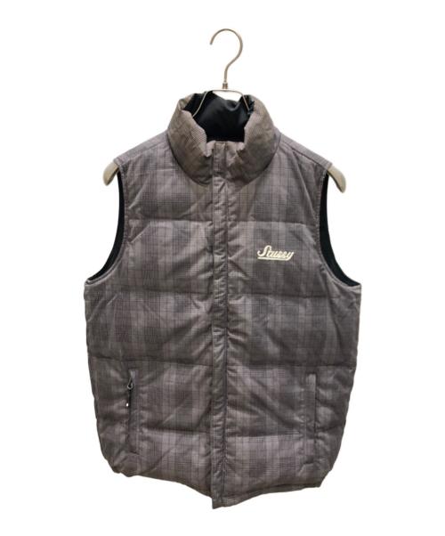 stussy（ステューシー）stussy (ステューシー) ダウンベスト グレー×ブラック サイズ:SIZE Mの古着・服飾アイテム