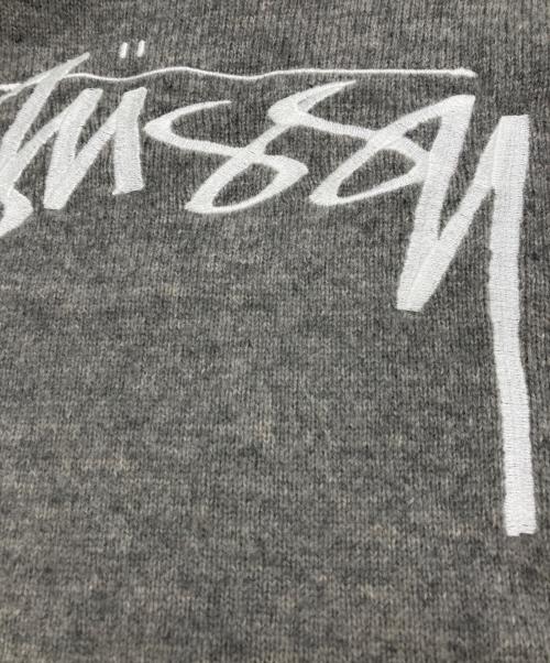 stussy（ステューシー）stussy (ステューシー) ロゴ刺繍 ウールニット グレー サイズ:SIZE Lの古着・服飾アイテム