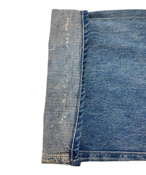AURALEE（オーラリー）AURALEE (オーラリー) SELVEDGE FADED LIGHT DENIM PANTS インディゴ サイズ:SIZE 4の古着・服飾アイテム