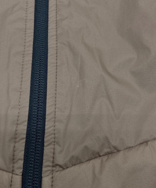 MARMOT（マーモット）Marmot (マーモット) Light Trace Padding Jacket ベージュ サイズ:SIZE Mの古着・服飾アイテム
