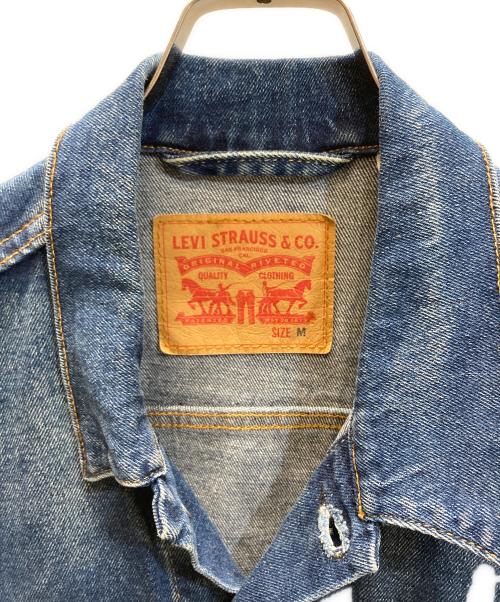 LEVI'S（リーバイス）LEVI'S (リーバイス) デニムトラッカージャケット インディゴ サイズ:SIZE Mの古着・服飾アイテム