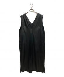 BARNEYS NEWYORK（バーニーズ・ニューヨーク）の古着「エコレザージャンパースカート」｜ブラック