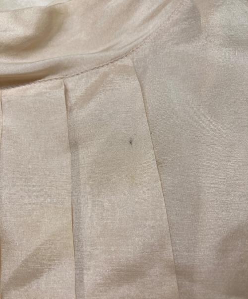 PRADA（プラダ）PRADA (プラダ) シルクノースリーブブラウス ベージュ サイズ:40の古着・服飾アイテム