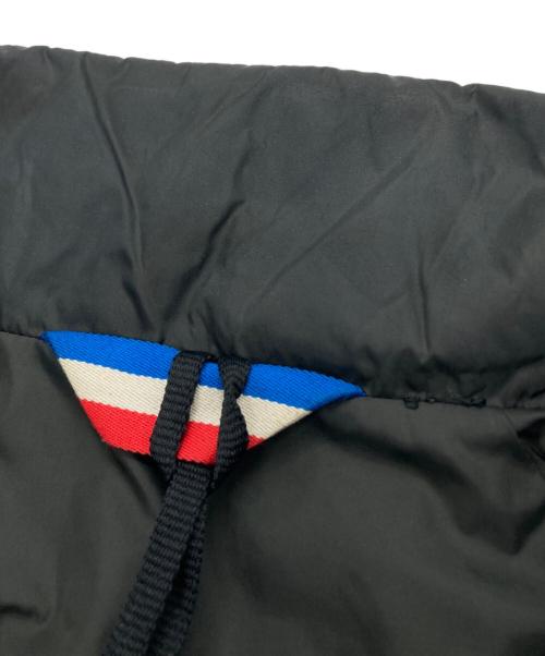 MONCLER（モンクレール）MONCLER (モンクレール) OCTA GIUBBOTTO ナイロンジャケット カーキ サイズ:SIZE 0の古着・服飾アイテム