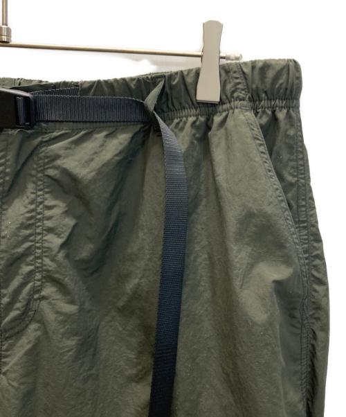 GRAMICCI（グラミチ）GRAMICCI (グラミチ) ナイロンパッカブルトラックパンツ グリーン サイズ:SIZE 2XLの古着・服飾アイテム