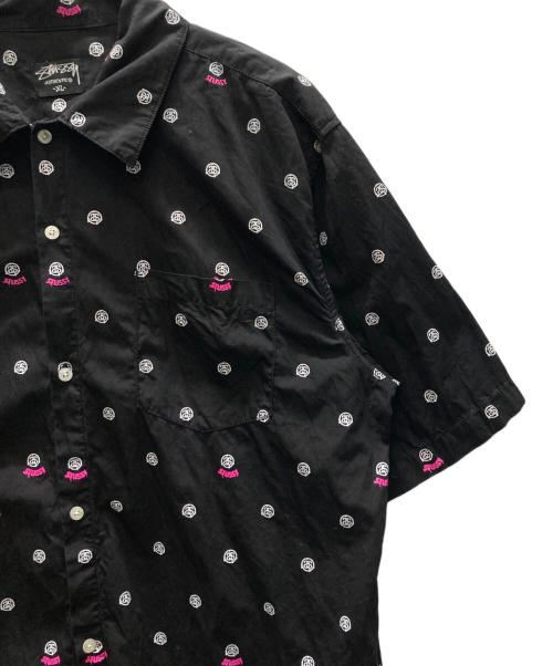 stussy（ステューシー）stussy (ステューシー) 総柄シャツ ブラック サイズ:SIZE XLの古着・服飾アイテム