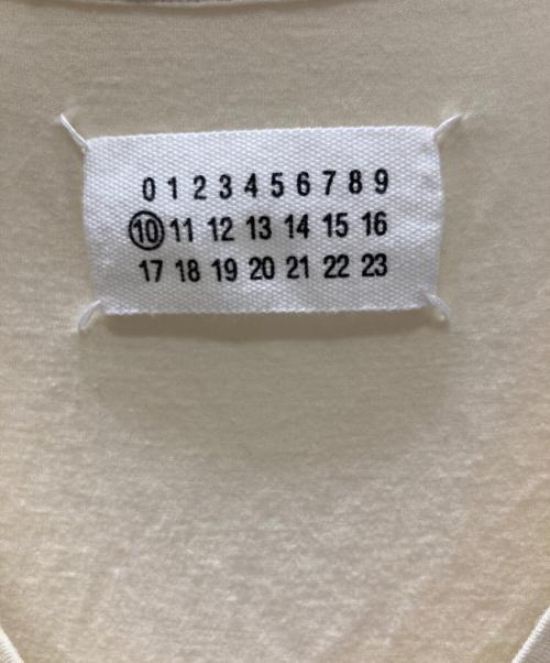 Maison Margiela（メゾンマルジェラ）Maison Margiela (メゾンマルジェラ) ウール レーヨン Vネックカットソー ベージュ サイズ:SIZE 48の古着・服飾アイテム