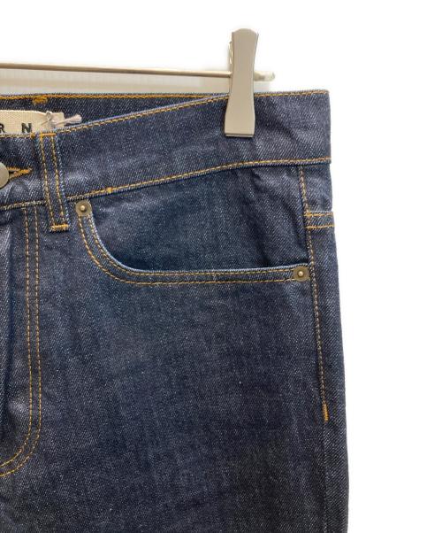 MARNI（マルニ）MARNI (マルニ) ボタンフライ デニムパンツ ネイビー サイズ:SIZE 31 未使用品の古着・服飾アイテム