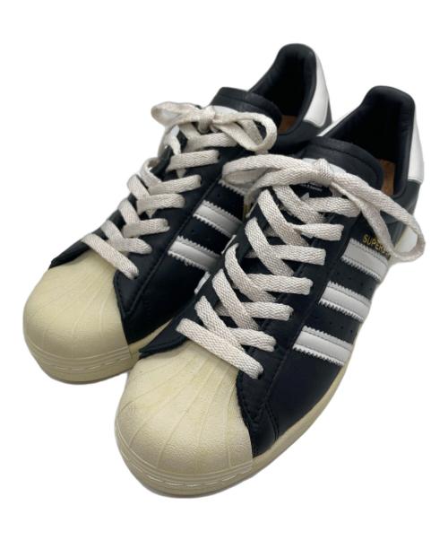 adidas（アディダス）adidas (アディダス) SUPER STAR ローカットスニーカー ブラック サイズ:SIZE 27cmの古着・服飾アイテム