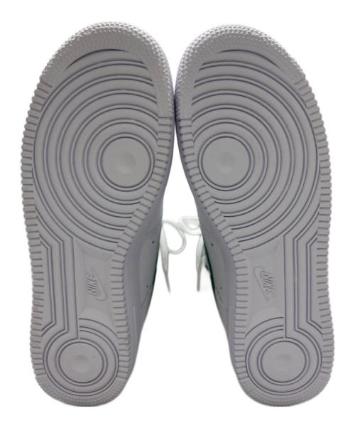 NIKE（ナイキ）NIKE (ナイキ) AIR FORCE 1 '07 ホワイト×グリーン サイズ:SIZE 27cm 未使用品の古着・服飾アイテム