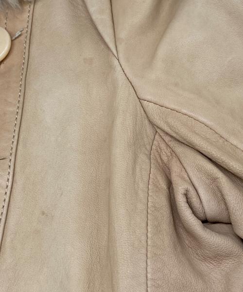 ANN DEMEULEMEESTER（アンドゥムルメステール）ANN DEMEULEMEESTER (アンドゥムルメステール) ファー切替レザージャケット ベージュ サイズ:42の古着・服飾アイテム
