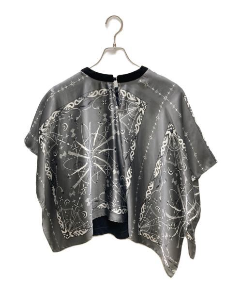 sacai（サカイ）sacai (サカイ) Dr.Woo Bandana T-shirt グレー サイズ:SIZE 2の古着・服飾アイテム