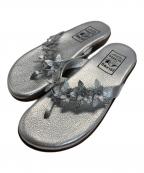ISLAND SLIPPERアイランドスリッパ）の古着「メタリックトングサンダル」｜シルバー
