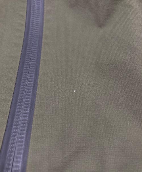 OAKLEY（オークリー）OAKLEY (オークリー) Rs Shell Gallant Jacket カーキ サイズ:SIZE Mの古着・服飾アイテム
