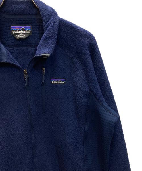 Patagonia（パタゴニア）Patagonia (パタゴニア) R2 JACKET ネイビー サイズ:Lの古着・服飾アイテム