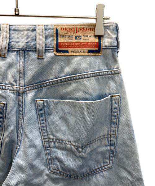 DIESEL（ディーゼル）DIESEL (ディーゼル) RELAXED 1997 D-ENIM-M デニムパンツ インディゴ サイズ:SIZE W24×L32の古着・服飾アイテム