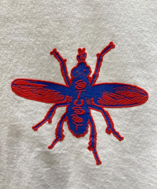 stussy（ステューシー）stussy (ステューシー) Housefly Tee ホワイト サイズ:SIZE Mの古着・服飾アイテム