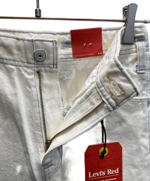 LEVI'S RED（リーバイス レッド）LEVI'S RED (リーバイス レッド) LR HIGH LOOSE MORNING SHIFT ホワイト サイズ:SIZE 23 未使用品の古着・服飾アイテム