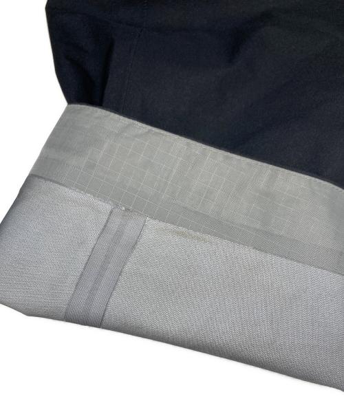 ARC'TERYX（アークテリクス）ARC'TERYX (アークテリクス) Beta Jacket ブラック サイズ:Mの古着・服飾アイテム