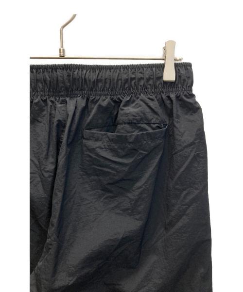 HELIX（ヘリックス）HELIX (ヘリックス) LOGO CHARM NYLON PANTS ブラック サイズ:Mの古着・服飾アイテム