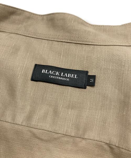 BLACK LABEL CRESTBRIDGE（ブラックレーベル クレストブリッジ）BLACK LABEL CRESTBRIDGE (ブラックレーベル クレストブリッジ) リネン混 バンドカラー半袖シャツ ベージュ サイズ:SIZE M 未使用品の古着・服飾アイテム
