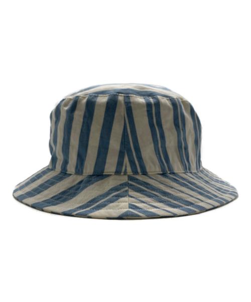 maison kitsune（メゾンキツネ）maison kitsune (メゾンキツネ) ストライプバケットハット ホワイト×ブルーの古着・服飾アイテム