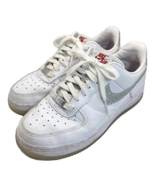NIKE（ナイキ）NIKE (ナイキ) Air Force 1 Low '07 LX Glitter Swoosh ホワイト サイズ:SIZE 23.5cmの古着・服飾アイテム