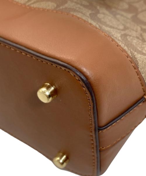 COACH（コーチ）COACH (コーチ) シグネチャーハンドバッグ ブラウンの古着・服飾アイテム