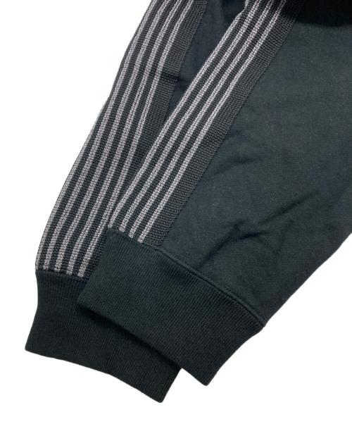 Needles（ニードルズ）Needles (ニードルズ) トラッククルーネックスウェット ブラック サイズ:Mの古着・服飾アイテム