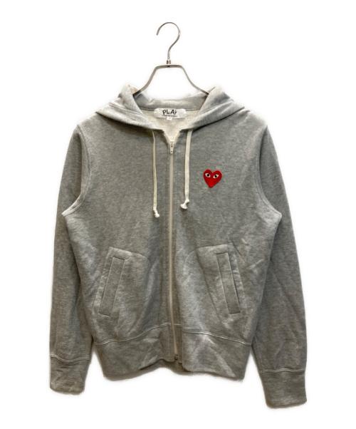 PLAY COMME des GARCONS（プレイコムデギャルソン）PLAY COMME des GARCONS (プレイコムデギャルソン) ハートワッペンジップパーカー グレー サイズ:サイズ　Mの古着・服飾アイテム