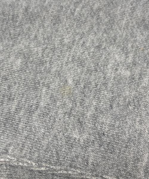 PLAY COMME des GARCONS（プレイコムデギャルソン）PLAY COMME des GARCONS (プレイコムデギャルソン) ハートワッペンジップパーカー グレー サイズ:サイズ　Mの古着・服飾アイテム