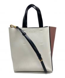 MARNI（マルニ）の古着「MUSEO ミニショルダーバッグ」｜ホワイト×ピンク