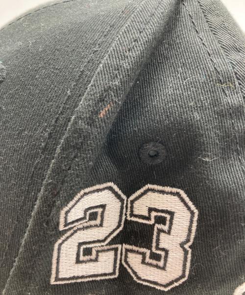 New Era（ニューエラ）New Era (ニューエラ) OFFWHITE (オフホワイト) キャップの古着・服飾アイテム