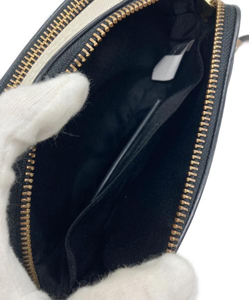 MARC JACOBS（マークジェイコブス）MARC JACOBS (マークジェイコブス) SNAPSHOT ショルダーバッグ ベージュの古着・服飾アイテム