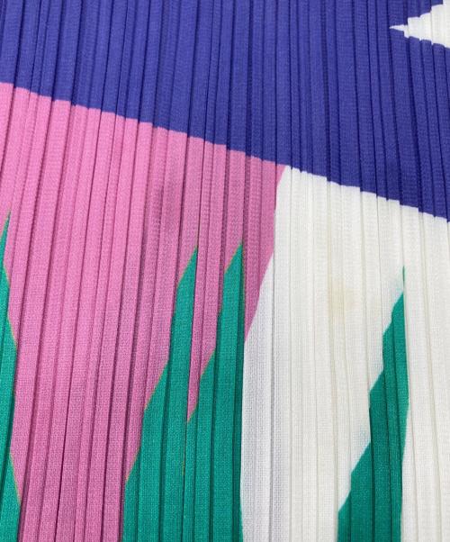 IKKO TANAKA ISSEY MIYAKE（イッコウタナカイッセイミヤケ）IKKO TANAKA ISSEY MIYAKE (イッコウタナカイッセイミヤケ) ラップデザインプリントプリーツワンピース マルチカラー サイズ:size　3の古着・服飾アイテム
