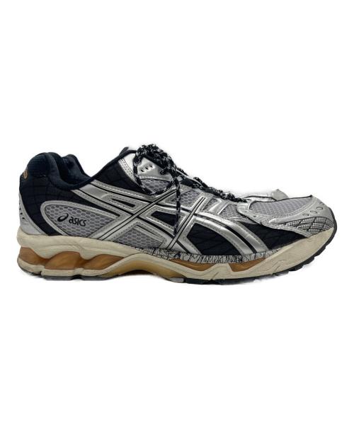 asics（アシックス）asics (アシックス) GEL-NIMBUS 10.1 | White/Obsidian Grey ブラック×シルバー サイズ:CM29.5の古着・服飾アイテム